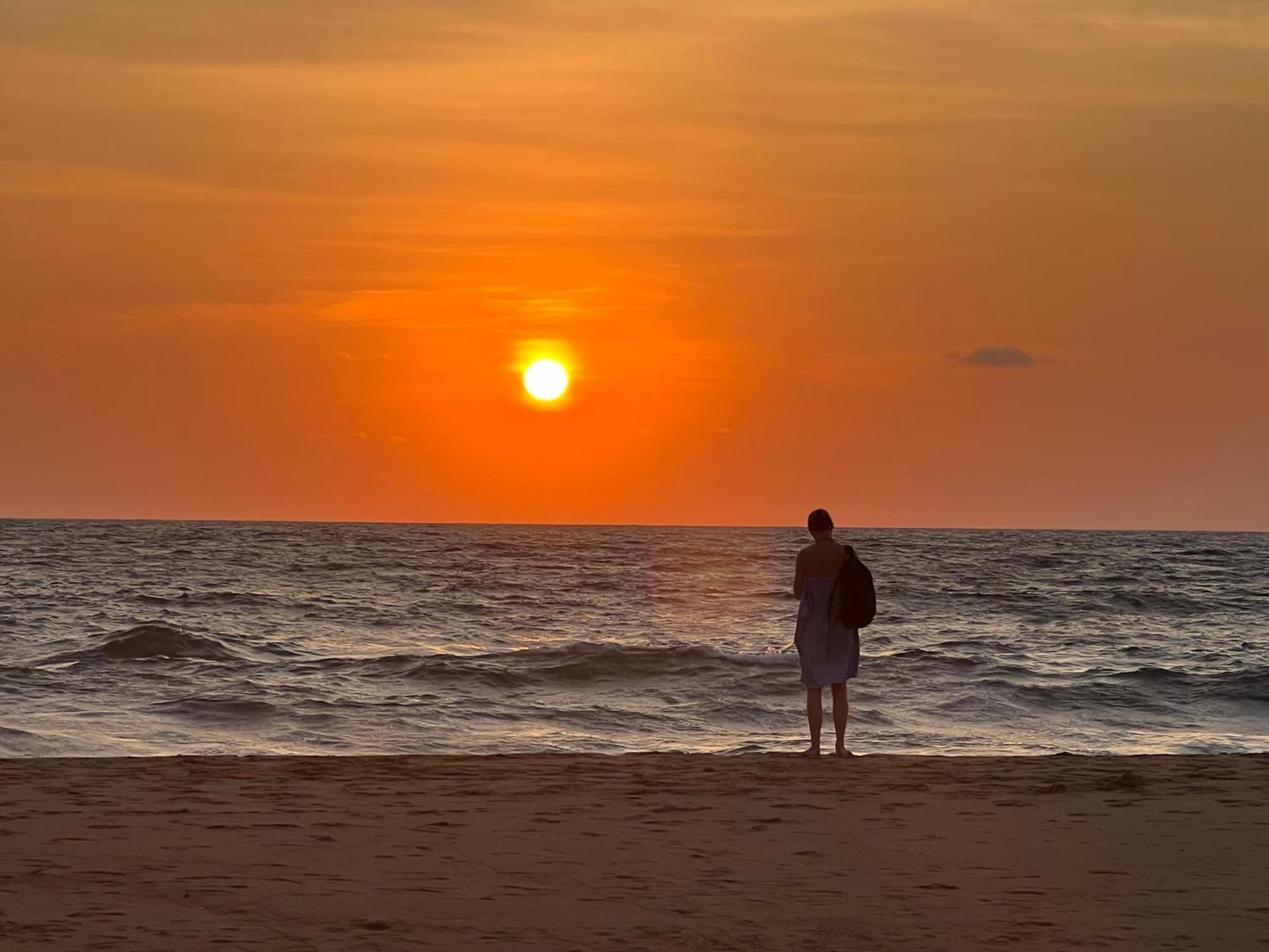 Honey Beach Hostel Negombo Exterior photo